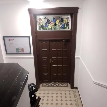 Secesja Apartment *